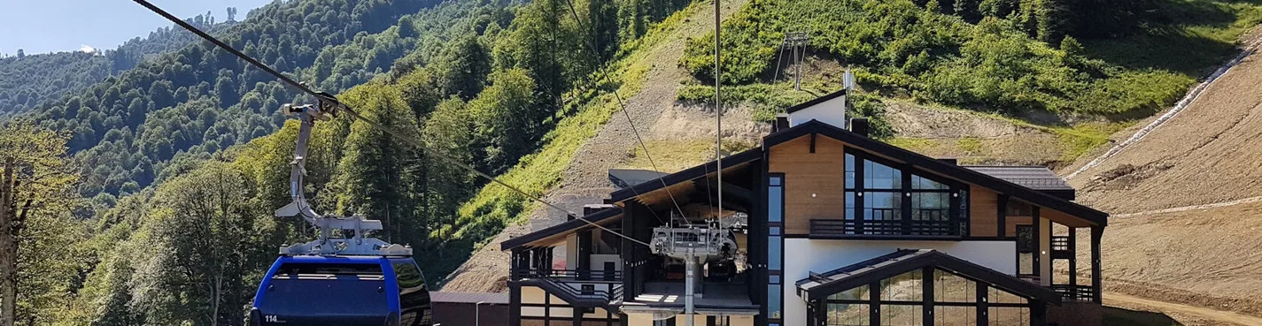 Три курорта с канатной дорогой на пик 2256 м (включено шоу фонтанов)