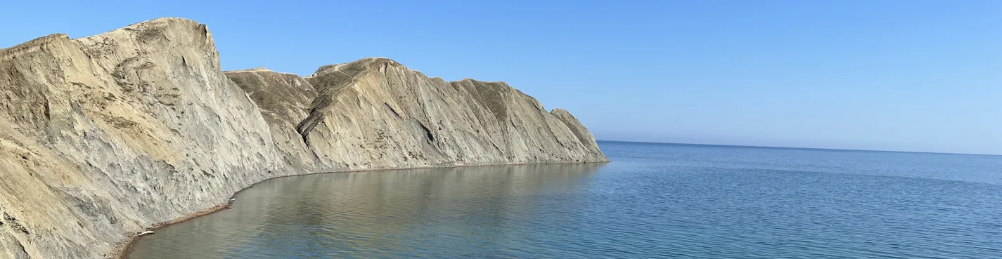 К вулкану Кара-Даг по холмам и степям из Алушты