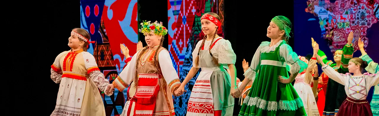 На крыльях творчества