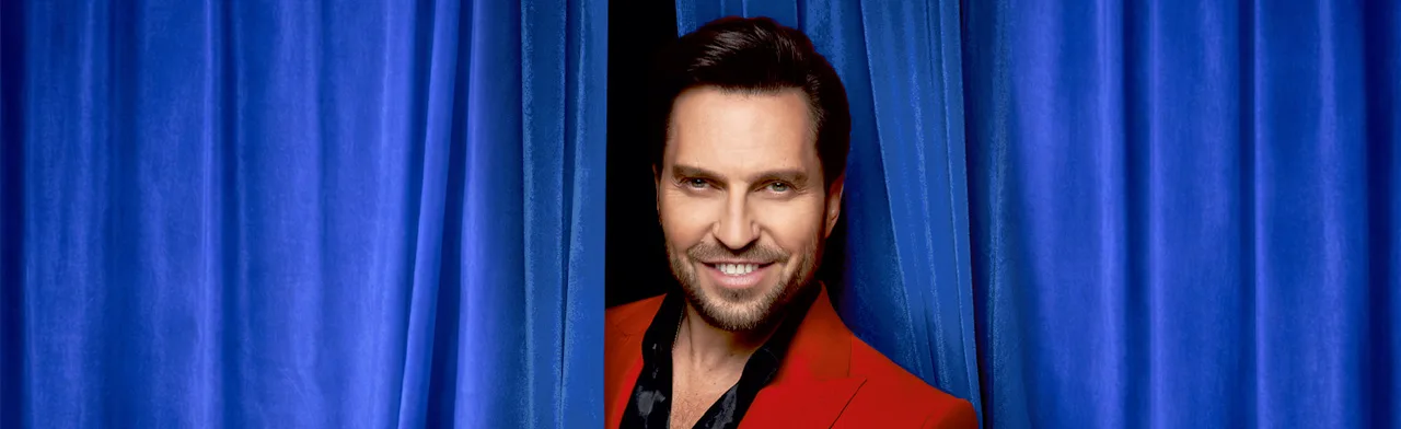Артур Пирожков: Музыкальное шоу Перетанцуй меня