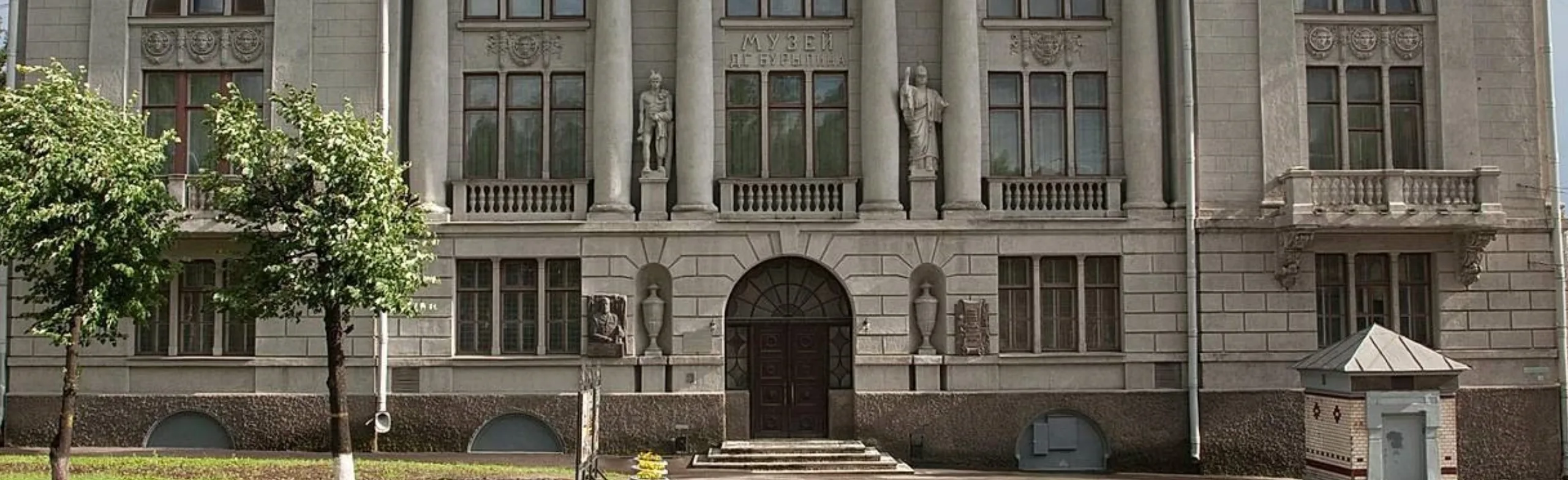 Основная экспозиция Музея промышленности и искусства