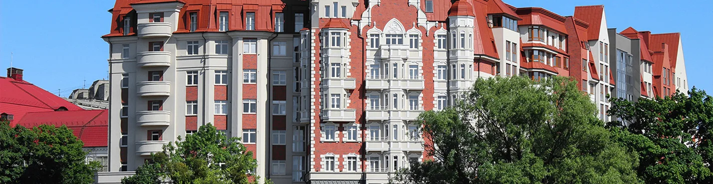 «Прогулки у Замкового пруда: от сердца города к Верхнему озеру»