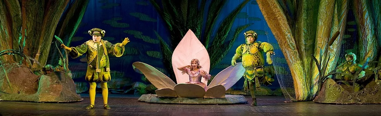 Дюймовочка