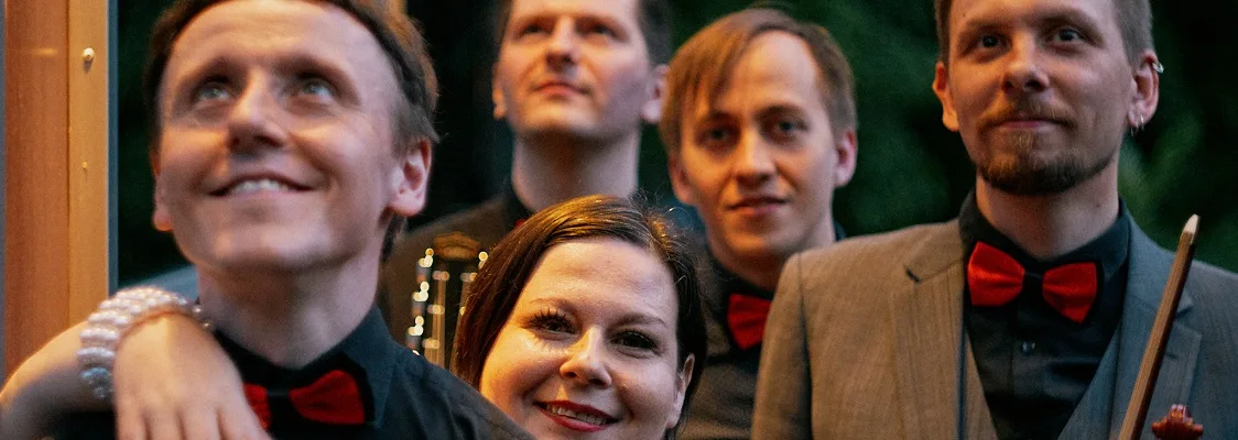 THE ROASTED ROOSTER: «DOUBLE CELEBRATION»