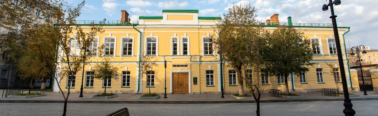Сборная экскурсия по галерее Юрия Рысухина