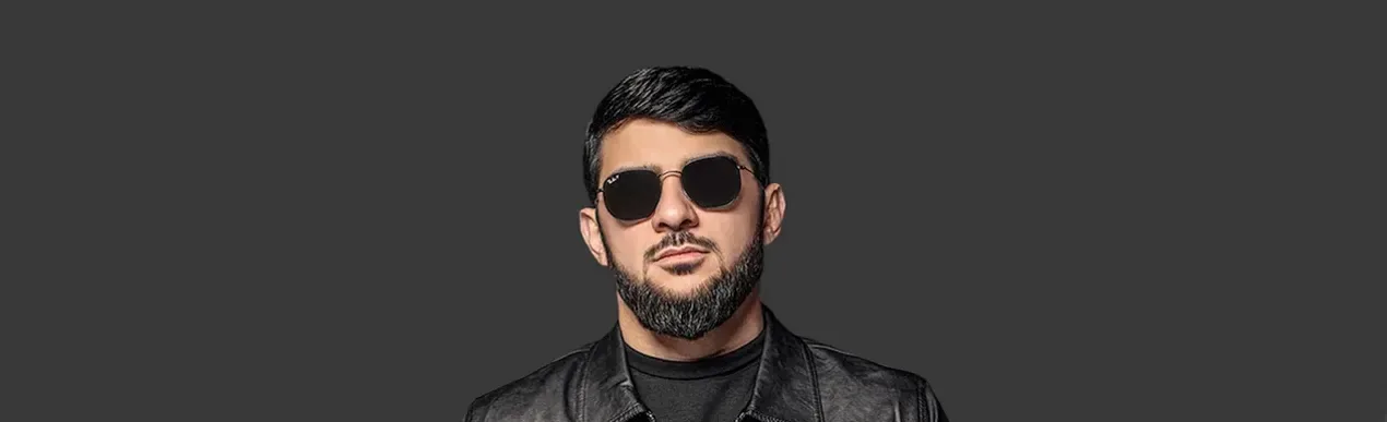 Ислам Итляшев