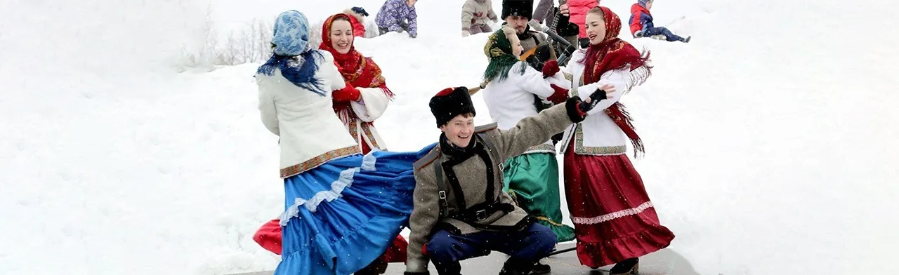 Новогодние традиции народов России