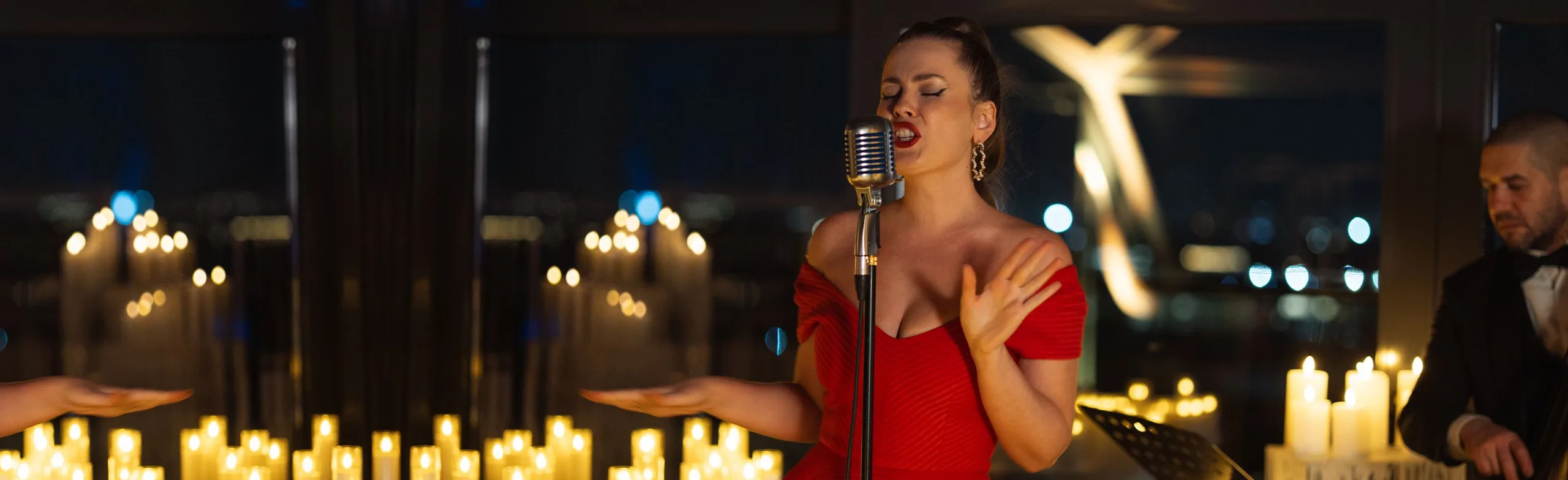 МАГИЯ СВЕЧЕЙ. «L.O.V.E. Романтический джаз» в Оранжерее