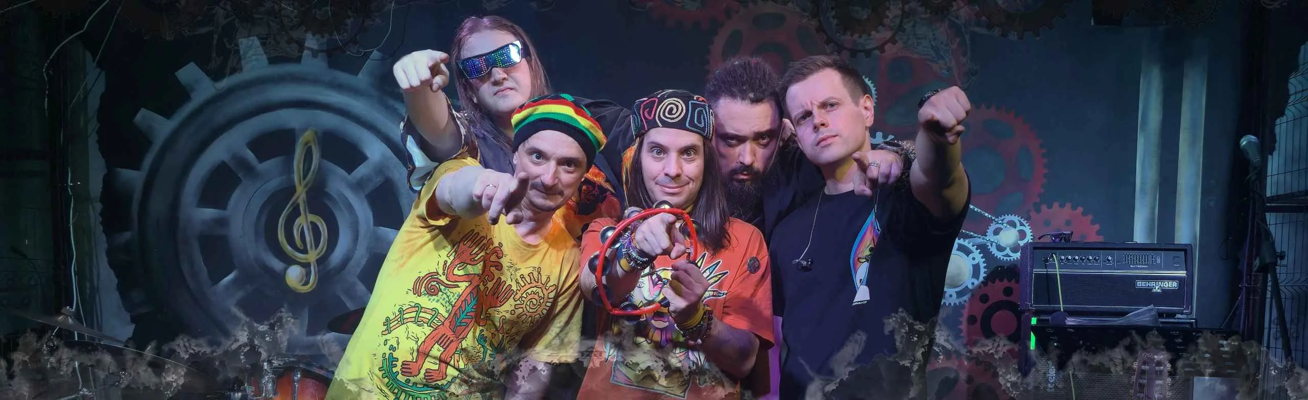 Ростислав Чебыкин и «4𝜋-бэнд»