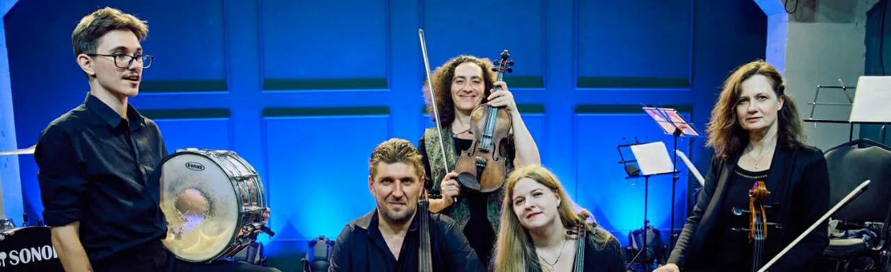"Luminous cellos" мировые рок - хиты на виолончелях