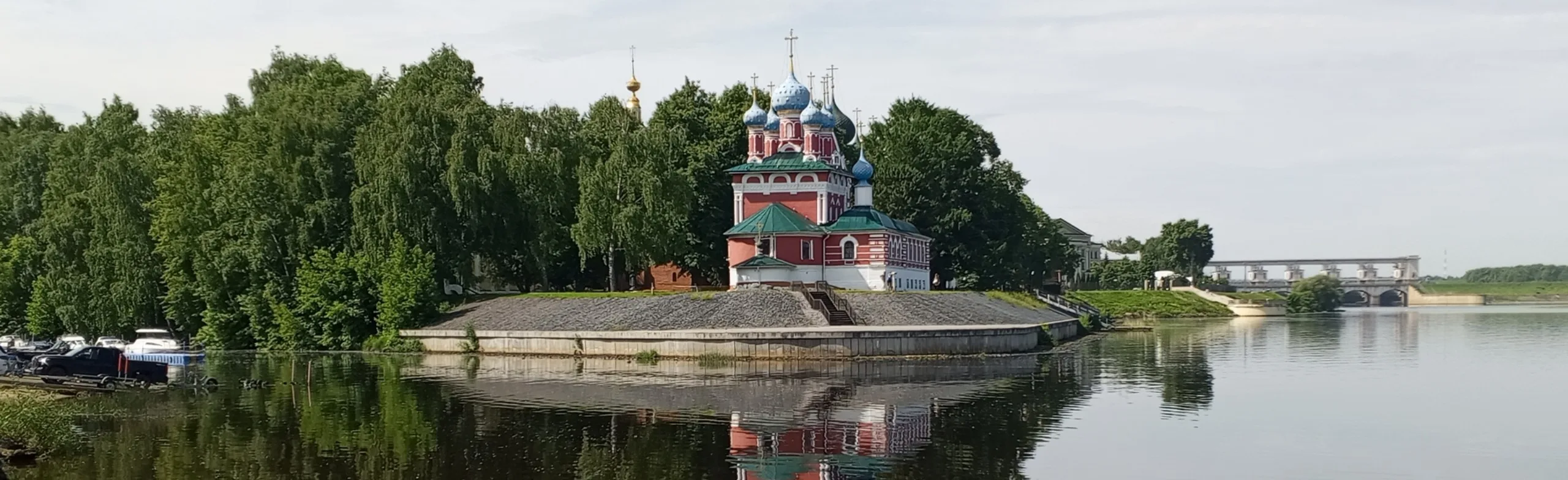 По историческим местам. Экскурсия
